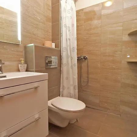 Apartment Fuer 4 Personen Ca 35 Qm In Fazana, Istrien Istrische Riviera Fazana
