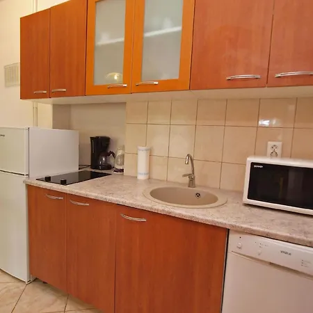 Apartment Fuer 4 Personen Ca 35 Qm In Fazana, Istrien Istrische Riviera Fazana