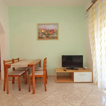 Fuer 4 Personen Ca 35 Qm In Fazana, Istrien Istrische Riviera Apartment